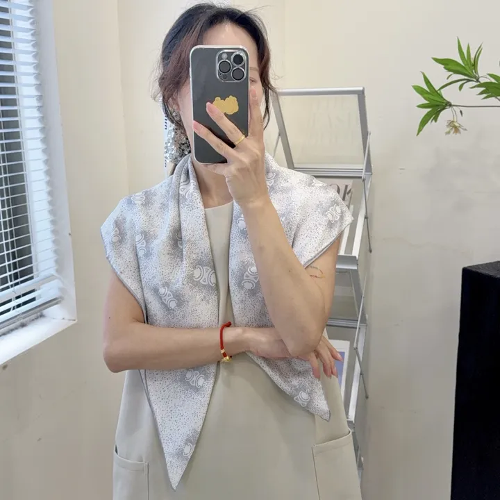 スーパーコピー セリーヌ マフラー