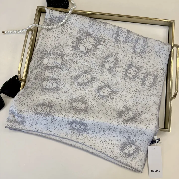 スーパーコピー セリーヌ マフラー