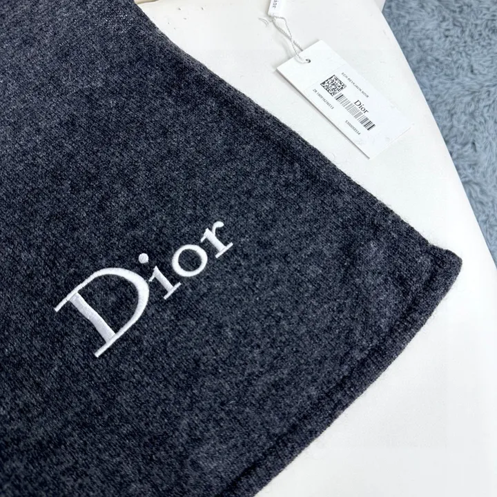 スーパーコピー ディオール マフラー