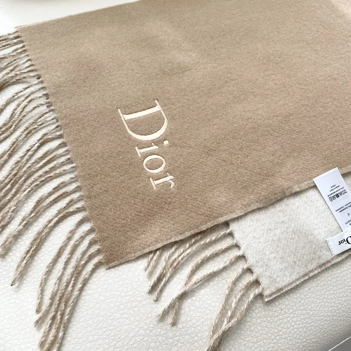 スーパーコピー ディオール マフラー