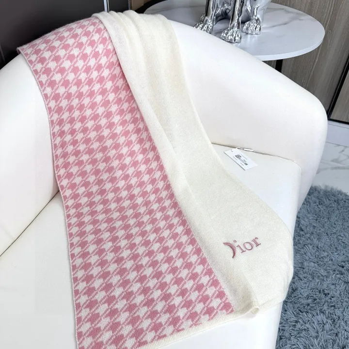 スーパーコピー ディオール マフラー