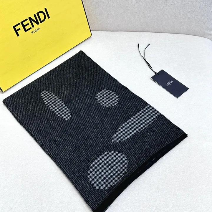 スーパーコピー フェンディ マフラー