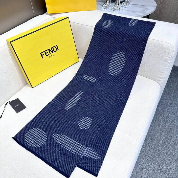 スーパーコピー フェンディ マフラー