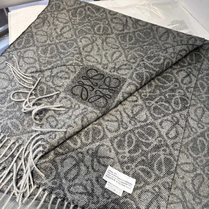 スーパーコピー ロエベ マフラー