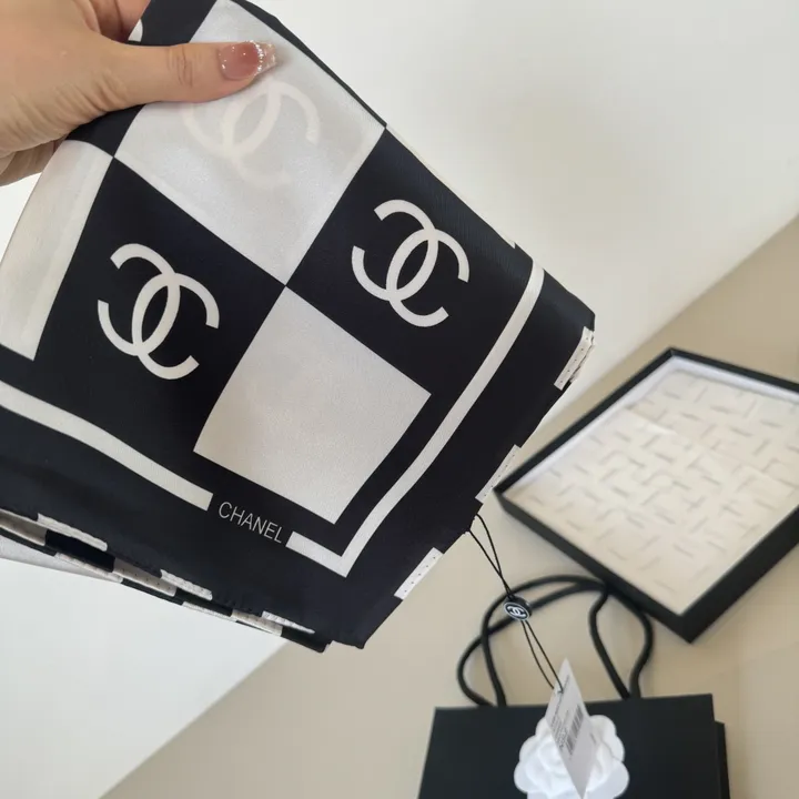 スーパーコピー シャネル マフラー