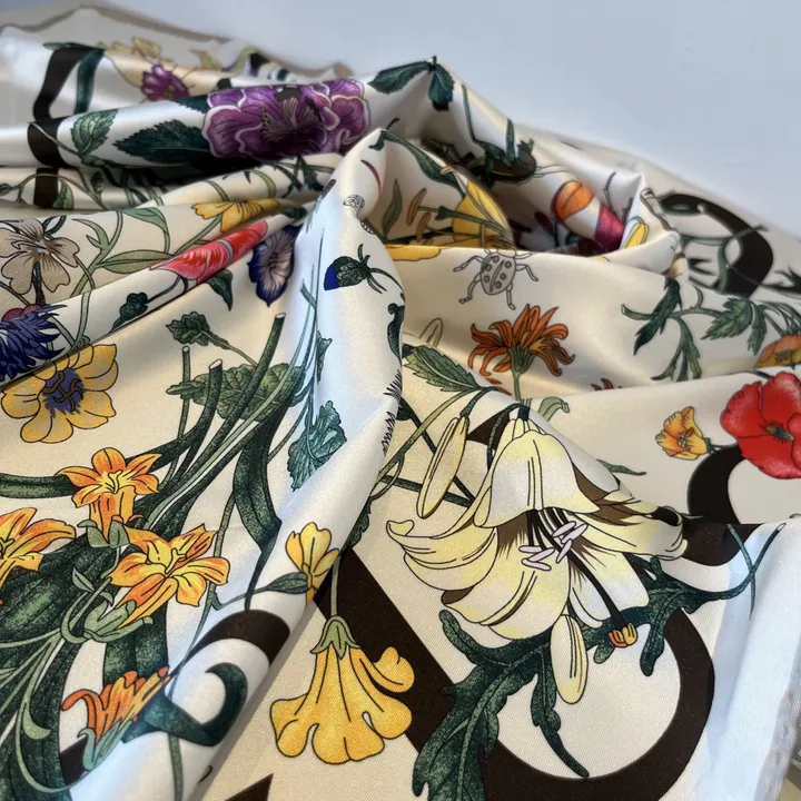 スーパーコピー グッチ マフラー