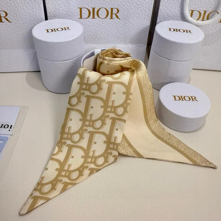 スーパーコピー ディオール マフラー