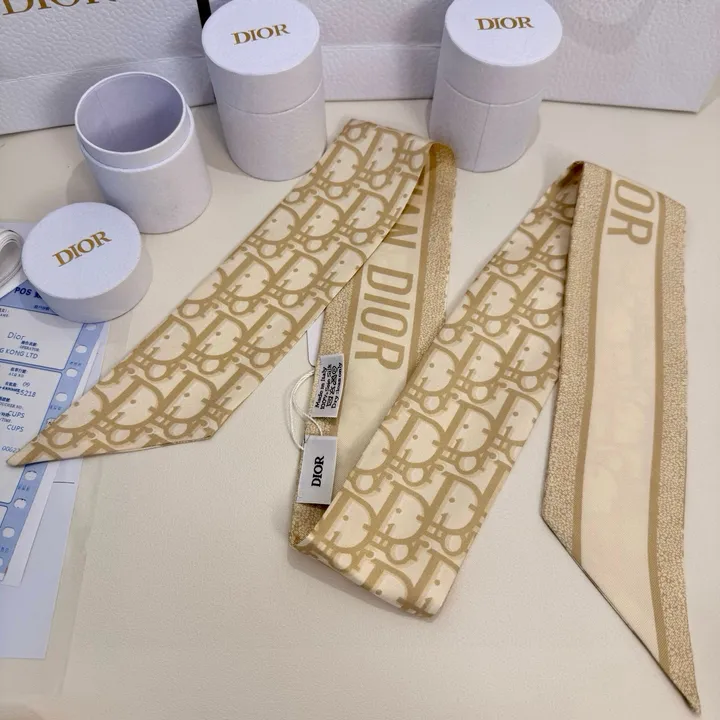 スーパーコピー ディオール マフラー