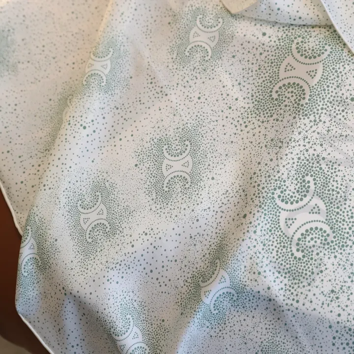 スーパーコピー セリーヌ マフラー