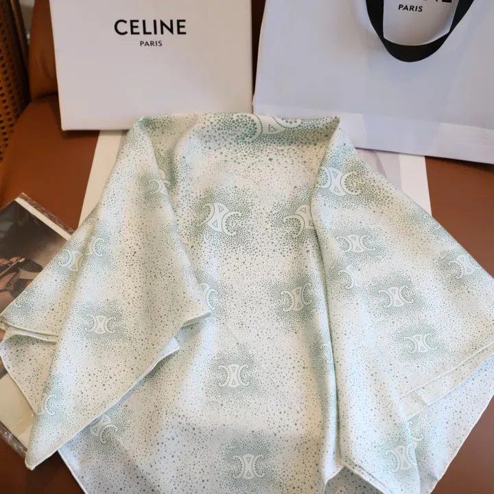 スーパーコピー セリーヌ マフラー