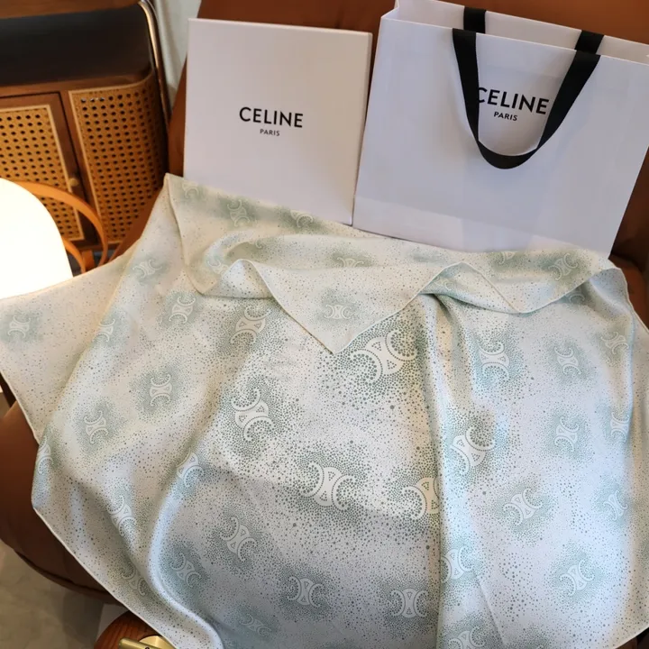 スーパーコピー セリーヌ マフラー