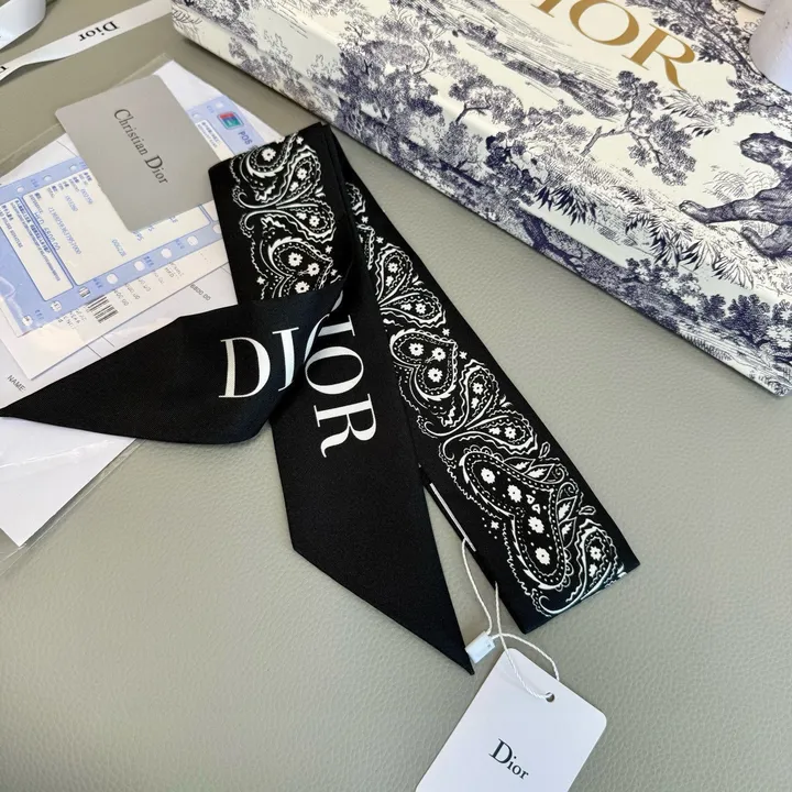 スーパーコピー ディオール マフラー