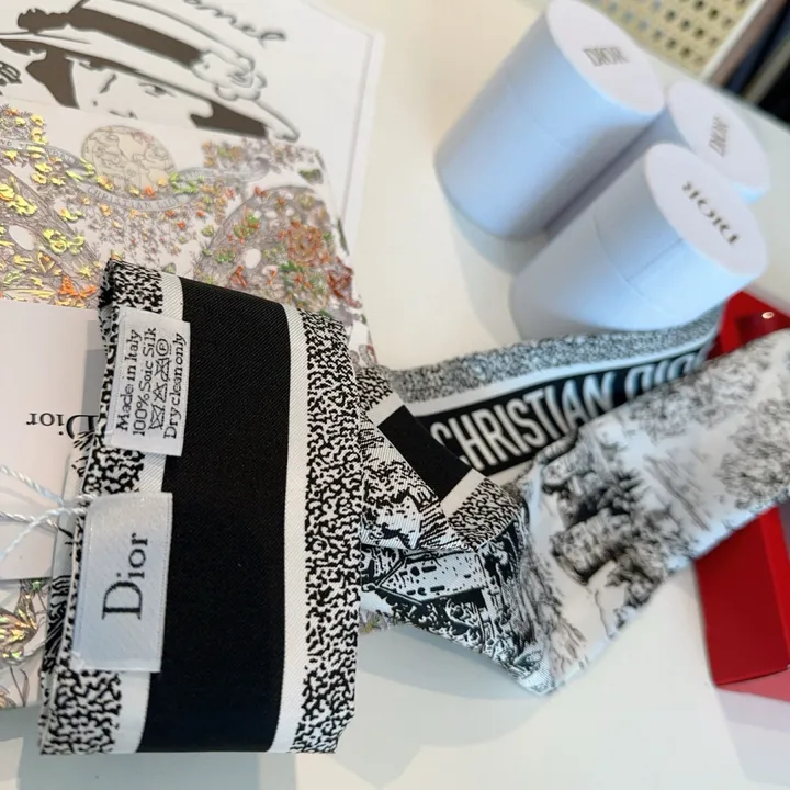 スーパーコピー ディオール マフラー