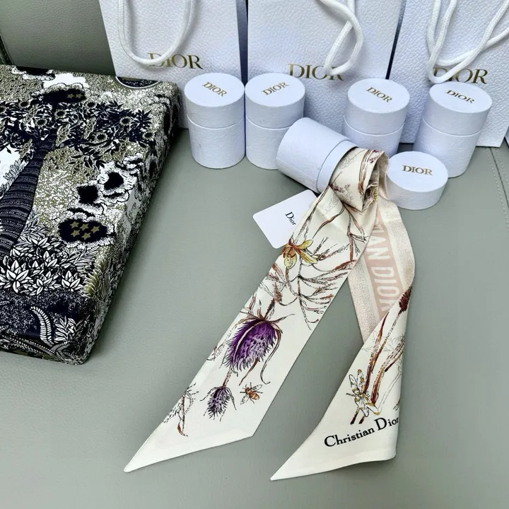 スーパーコピー ディオール マフラー