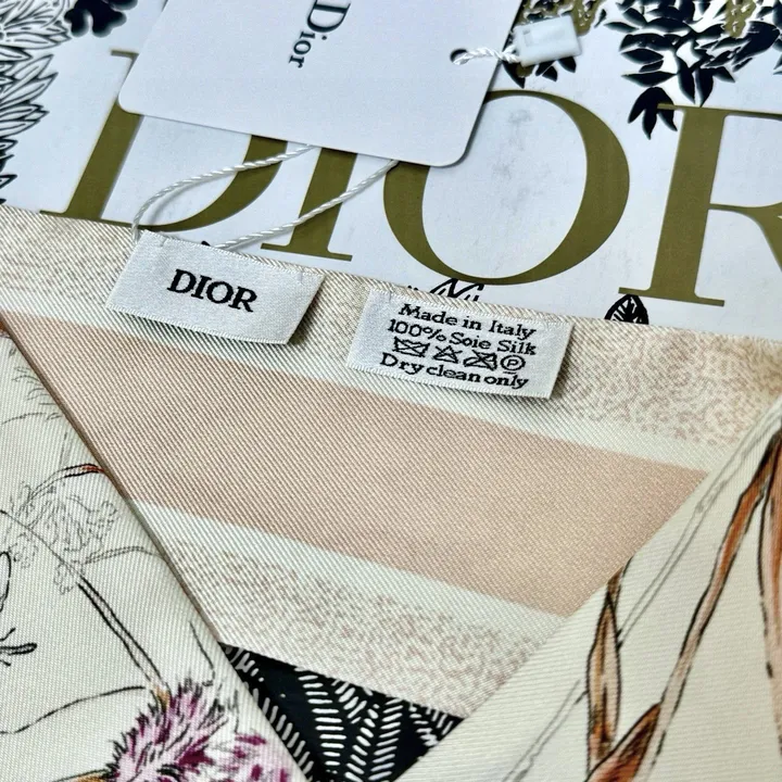 スーパーコピー ディオール マフラー