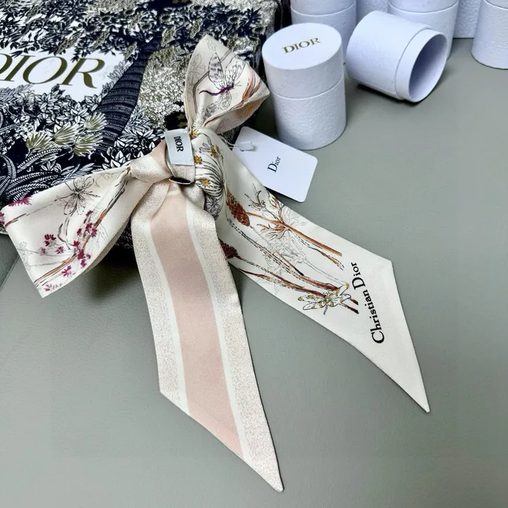 スーパーコピー ディオール マフラー