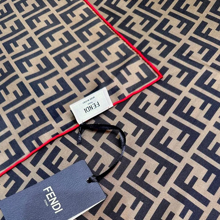 スーパーコピー フェンディ マフラー