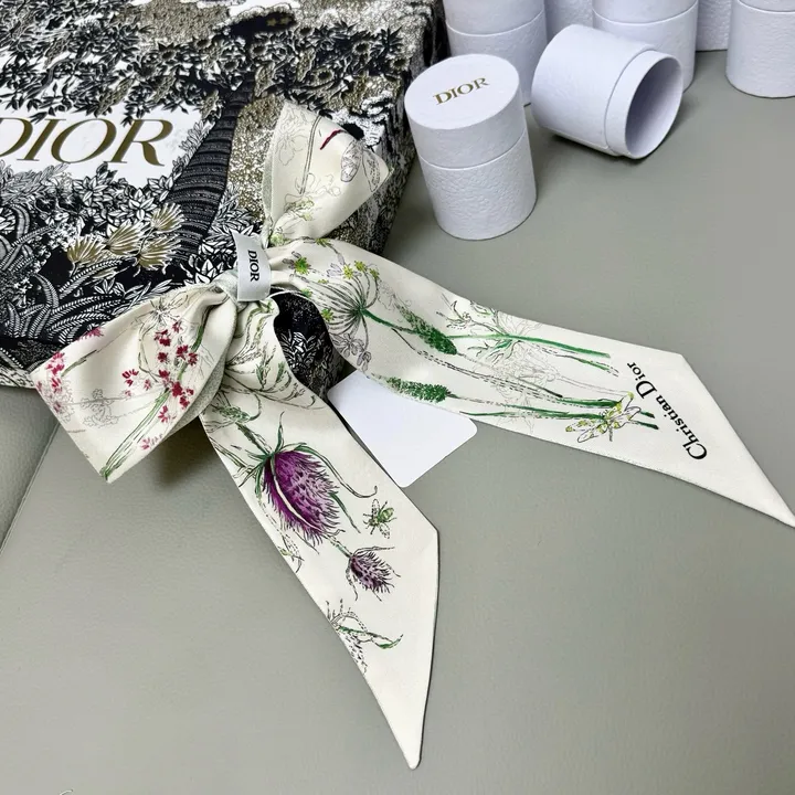 スーパーコピー ディオール マフラー