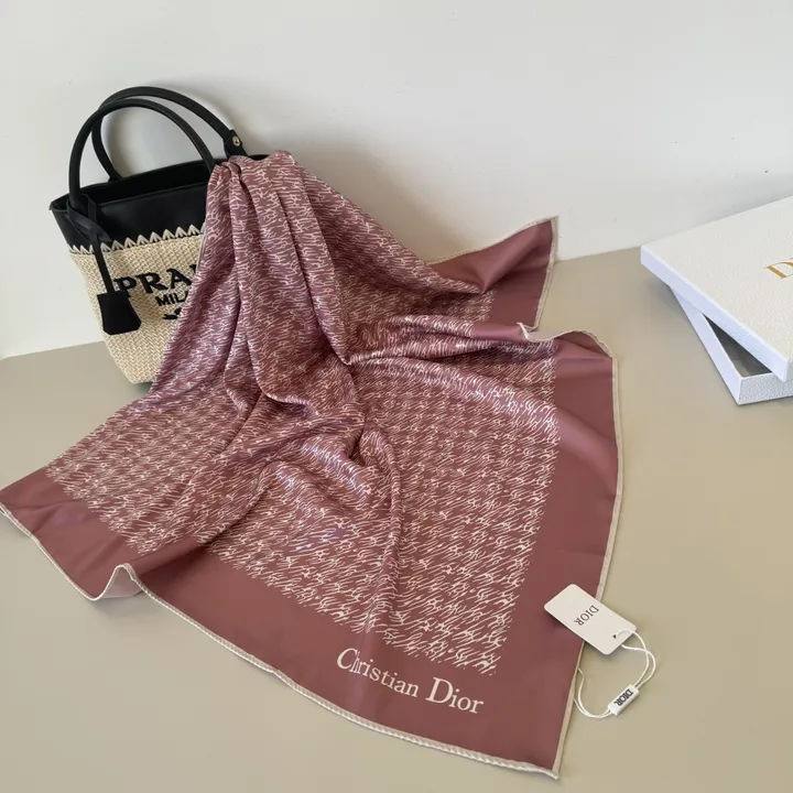 スーパーコピー ディオール マフラー