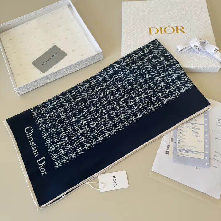 スーパーコピー ディオール マフラー