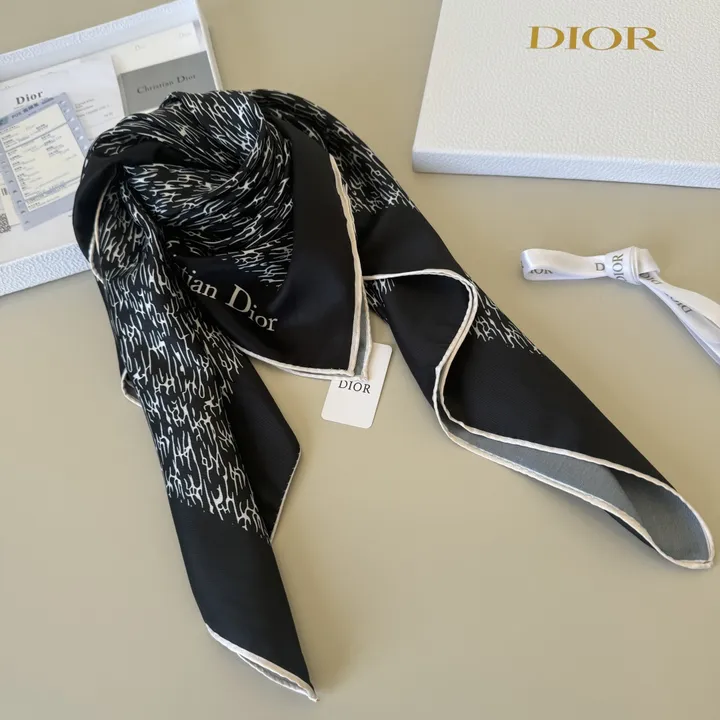 スーパーコピー ディオール マフラー