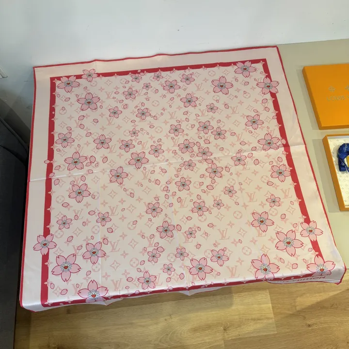 スーパーコピー ルイヴィトン マフラー