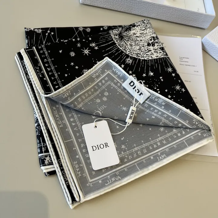 スーパーコピー ディオール マフラー