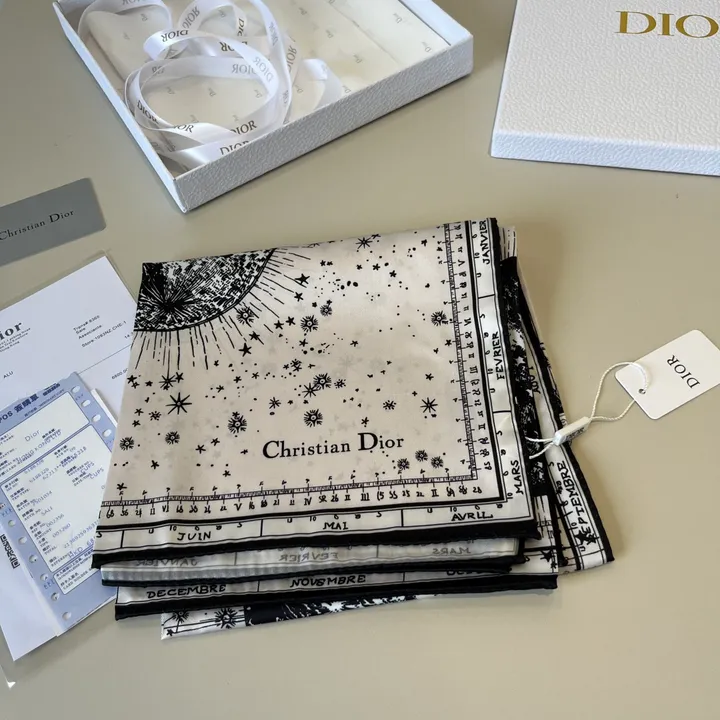 スーパーコピー ディオール マフラー