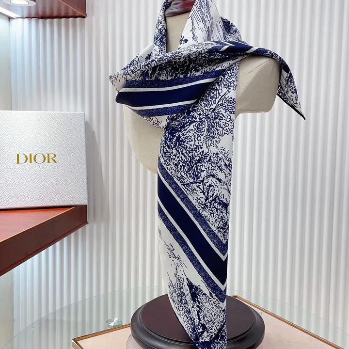 スーパーコピー ディオール マフラー