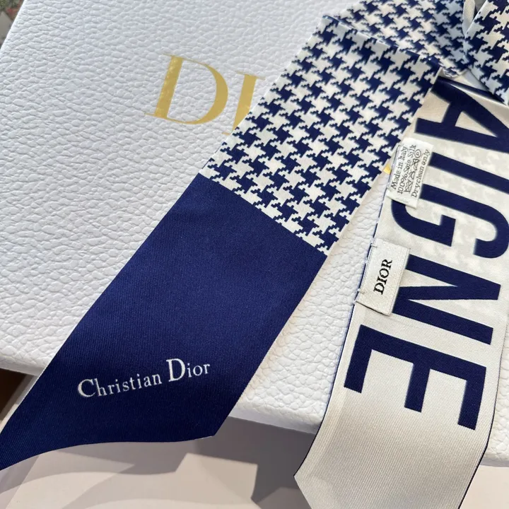 スーパーコピー ディオール マフラー