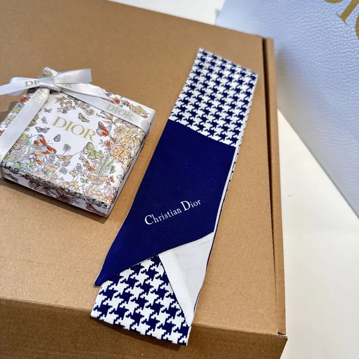 スーパーコピー ディオール マフラー