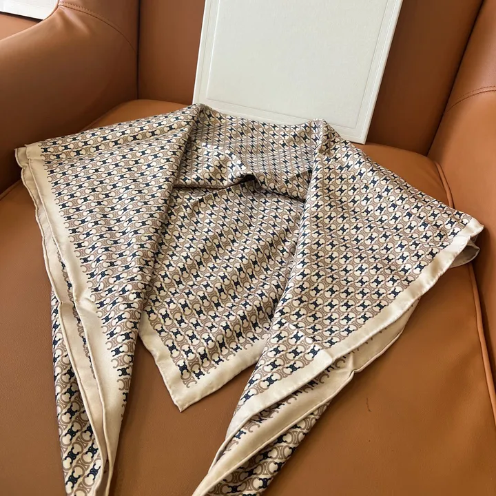 スーパーコピー セリーヌ マフラー