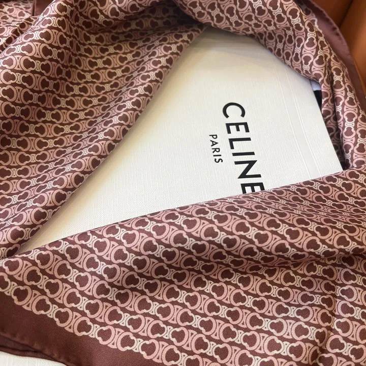 スーパーコピー セリーヌ マフラー