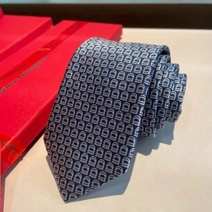 スーパーコピー フェラガモ マフラー