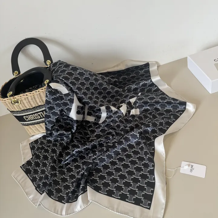 スーパーコピー ロエベ マフラー