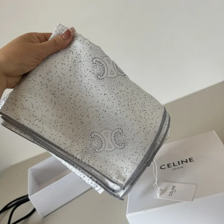 スーパーコピー セリーヌ マフラー