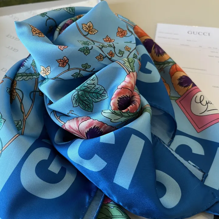 スーパーコピー グッチ マフラー