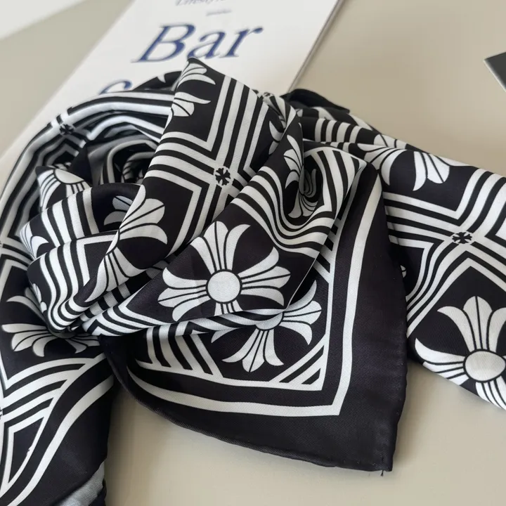 スーパーコピー クロムハーツ マフラー