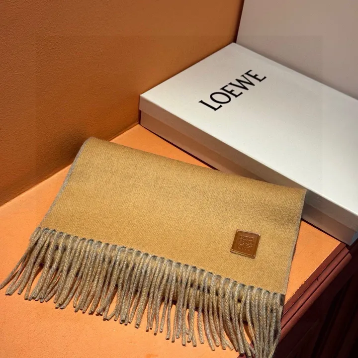 スーパーコピー ロエベ マフラー