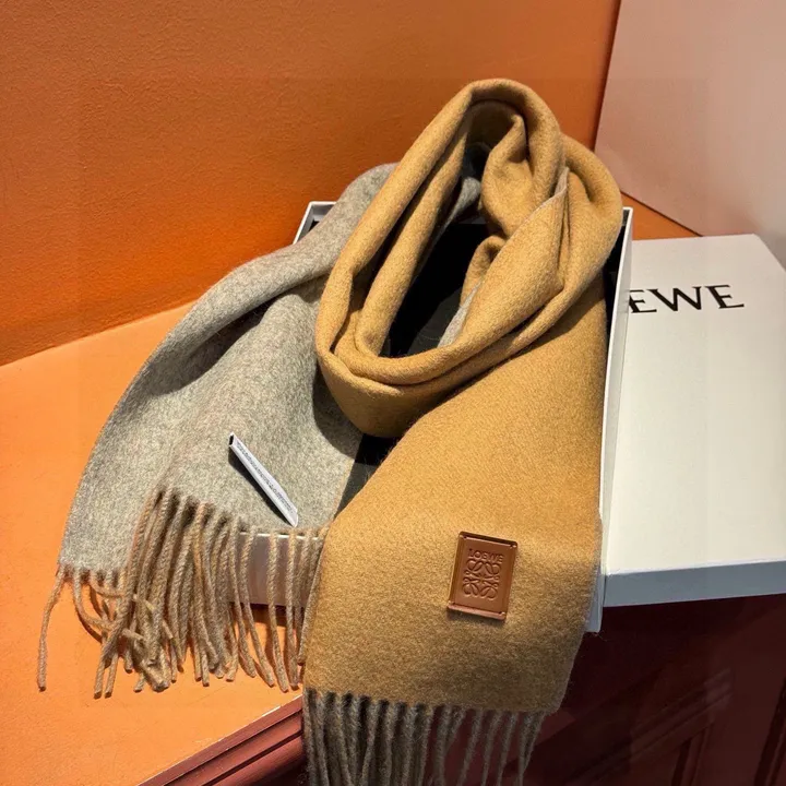 スーパーコピー ロエベ マフラー