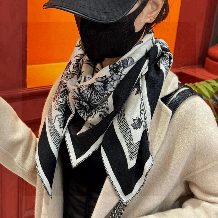 スーパーコピー ディオール マフラー