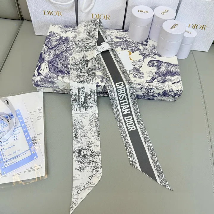 スーパーコピー ディオール マフラー