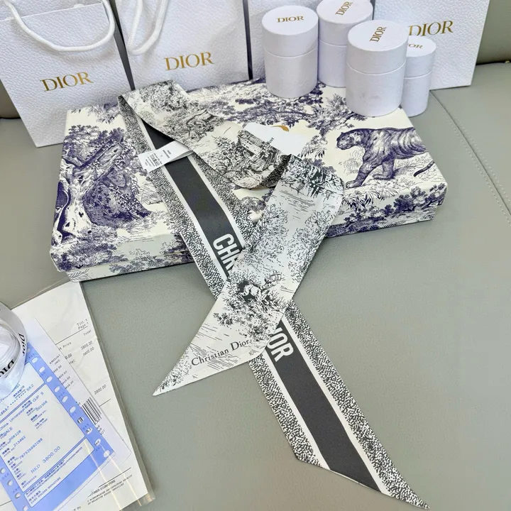 スーパーコピー ディオール マフラー