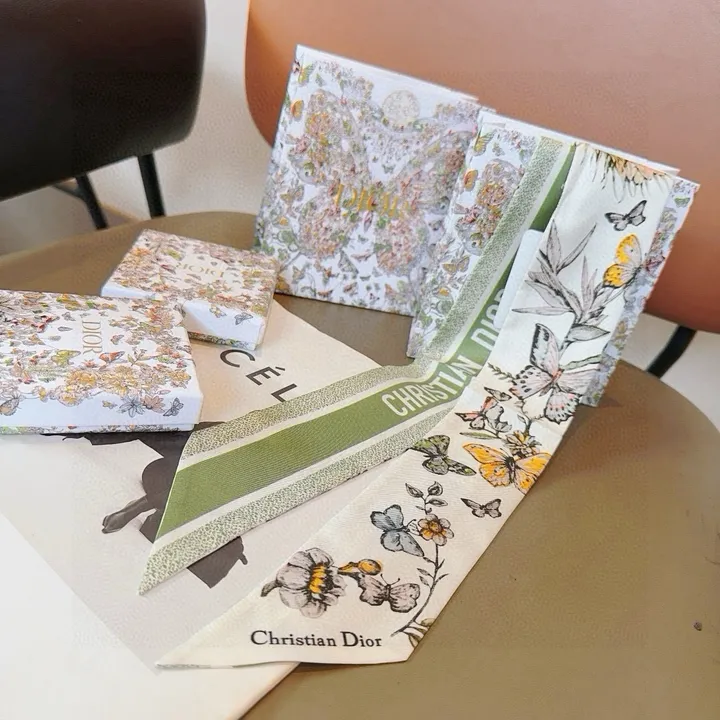 スーパーコピー ディオール マフラー