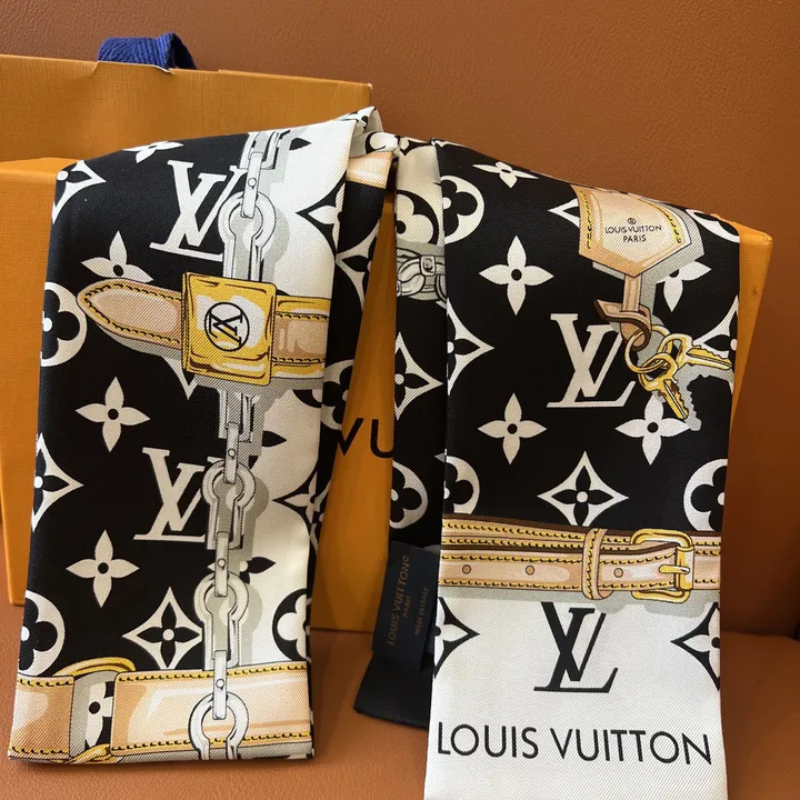 スーパーコピー ルイヴィトン マフラー