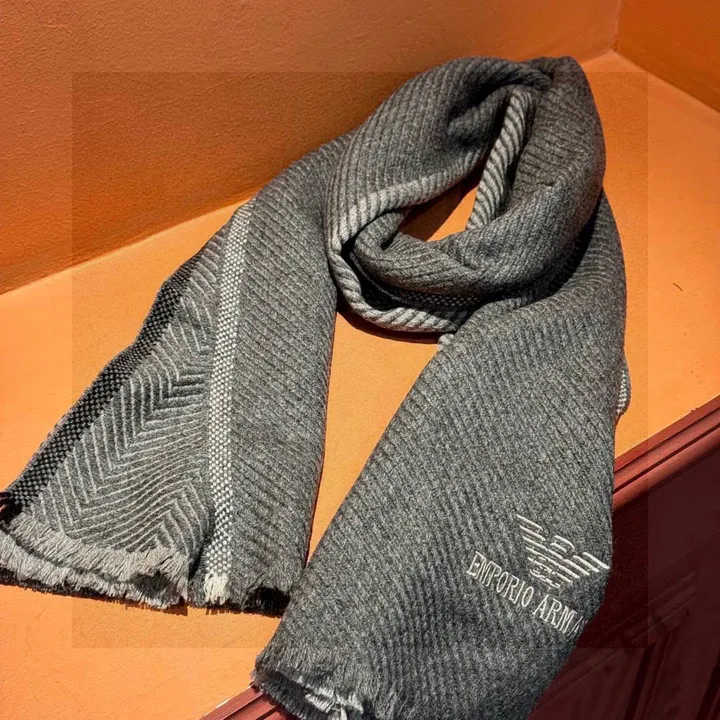 スーパーコピー フェンディ マフラー