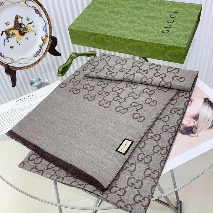 スーパーコピー グッチ マフラー