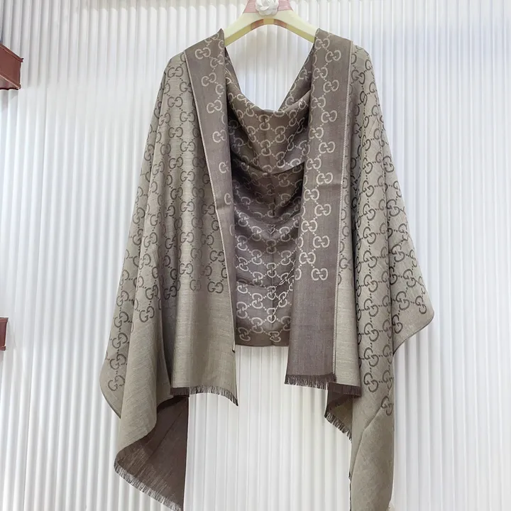 スーパーコピー グッチ マフラー