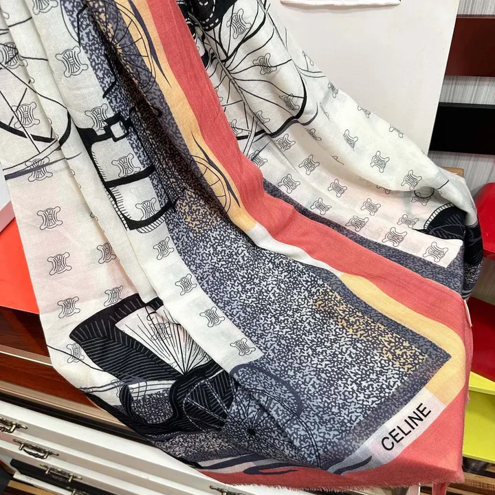 スーパーコピー セリーヌ マフラー