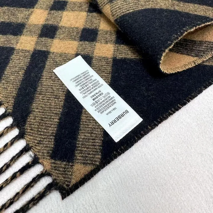 スーパーコピー バーバリー ス マフラー